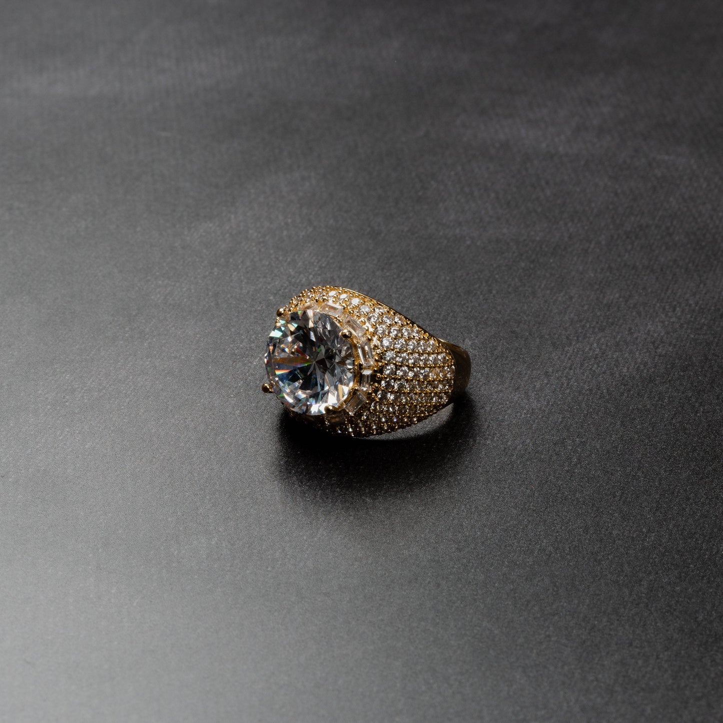 ICERIME Royal Ring