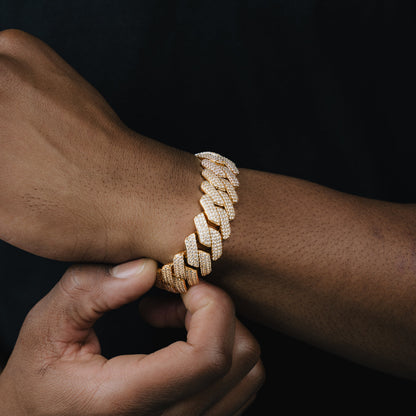 ICERIME 19mm VVS Micro Pave Cuban Bracelet